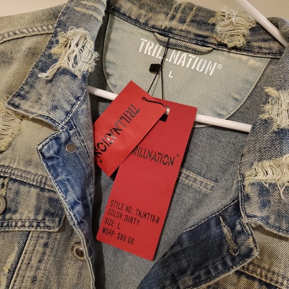 🆕️ Trillnation Distressed Jean Jacket - Picture 5 of 8